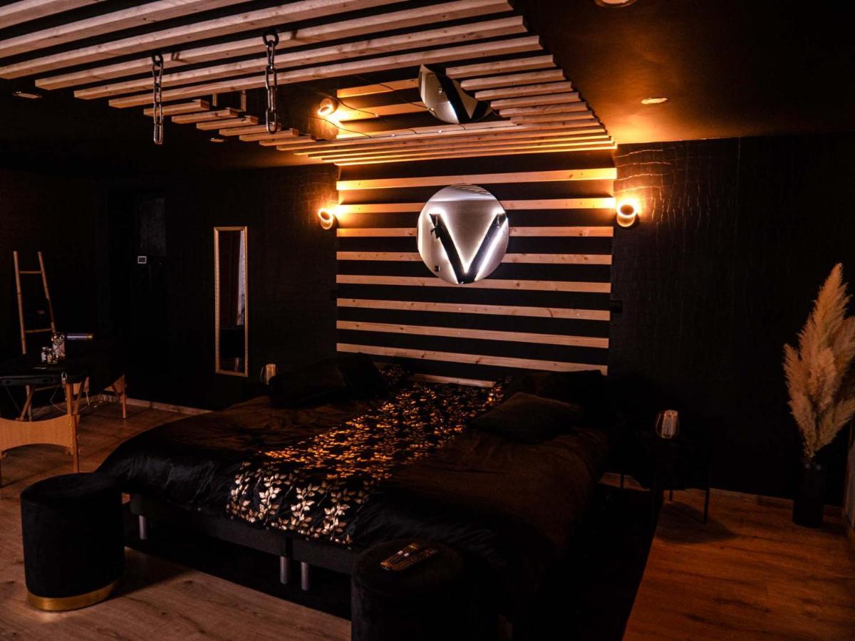 Douceur Du Charme - Love-Room A Charmes Entre Epinal Et Nancy Luaran gambar