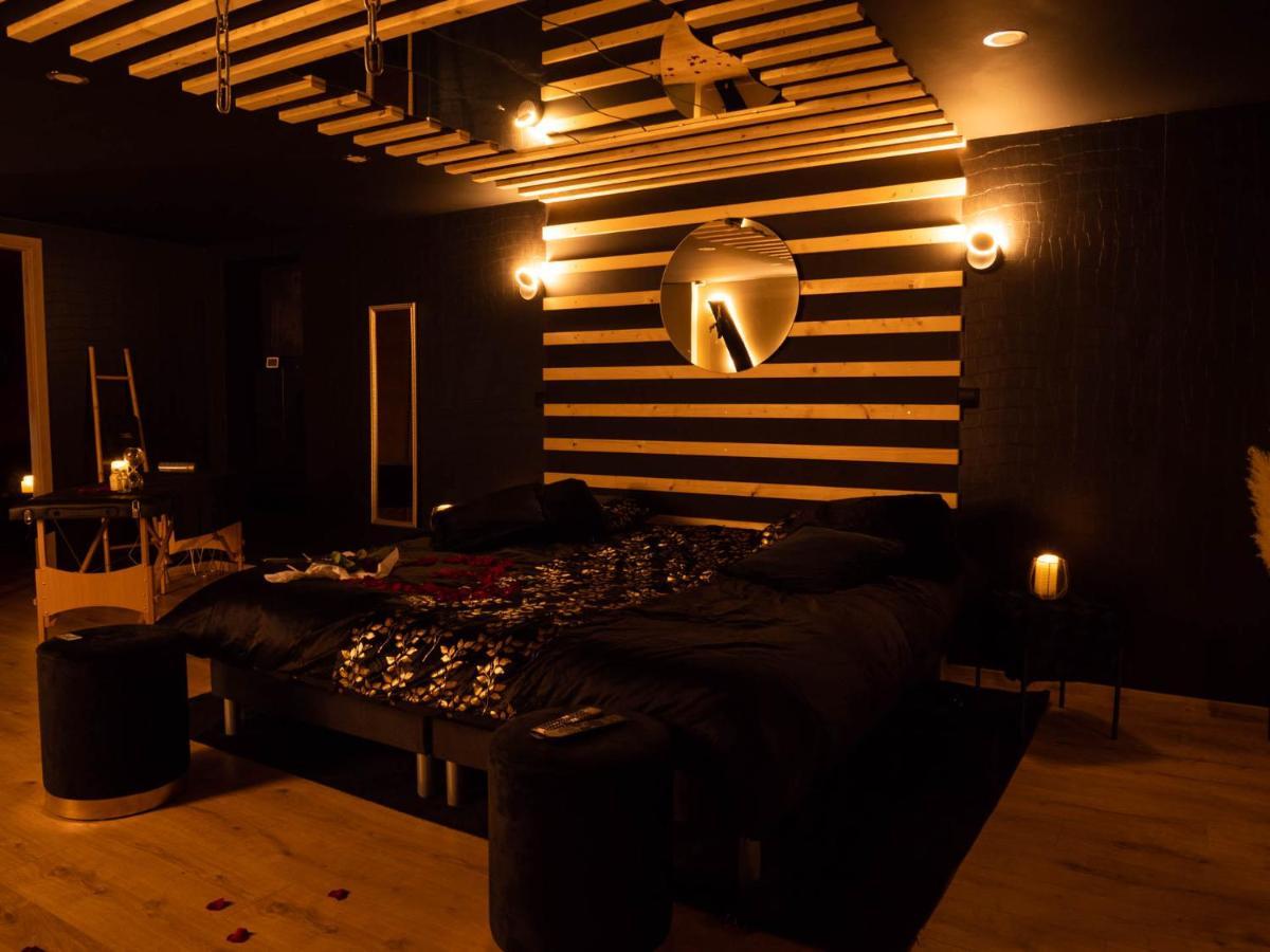 Douceur Du Charme - Love-Room A Charmes Entre Epinal Et Nancy Luaran gambar